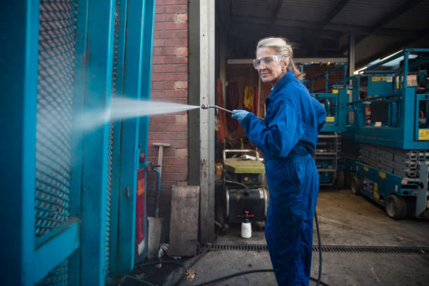 Best Gas Station Cleaning  in Mccla, AL